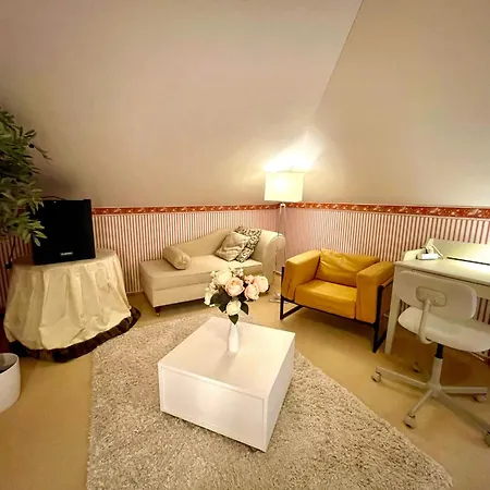 Julian Mansarde Apartment